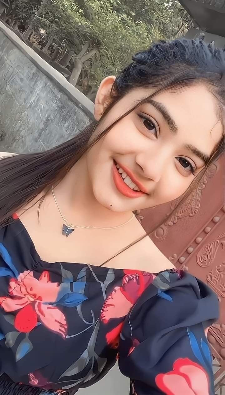 beautiful real girl pic simple real girl pic