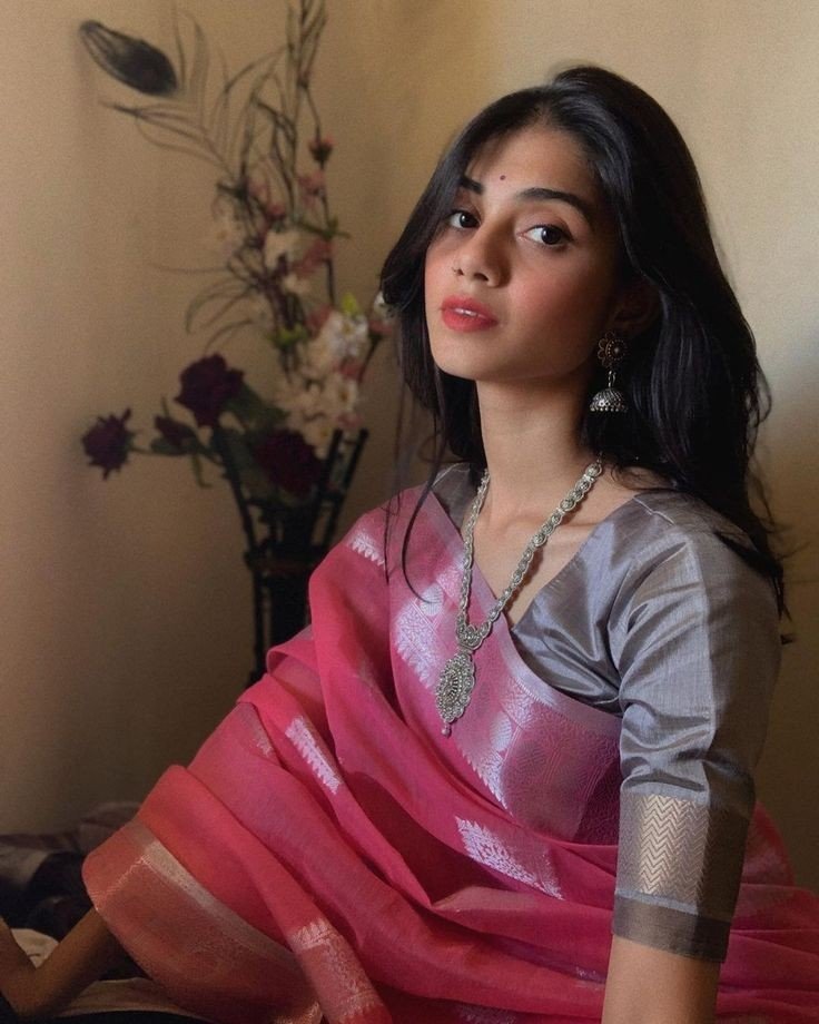 beautiful real girl pic simple real girl pic