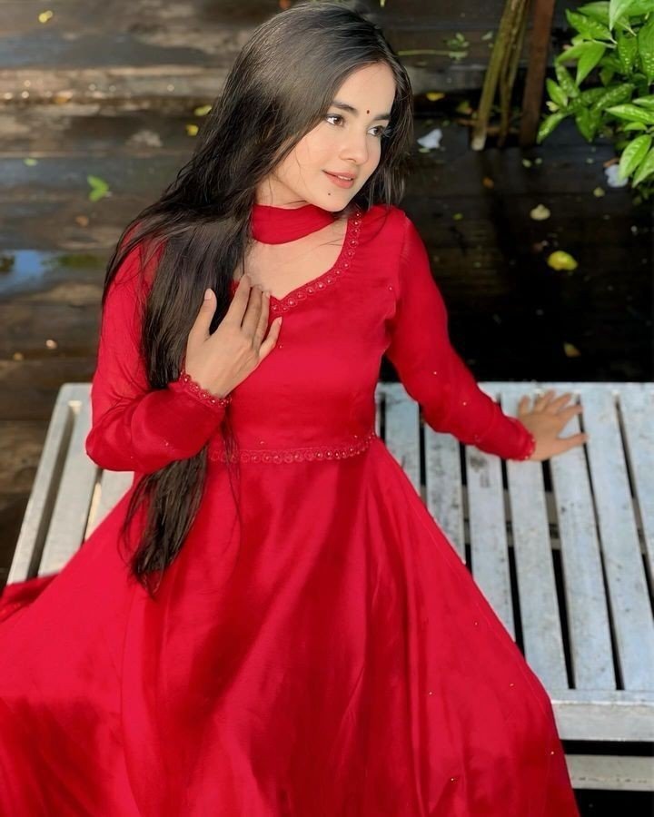 ladki ki dp