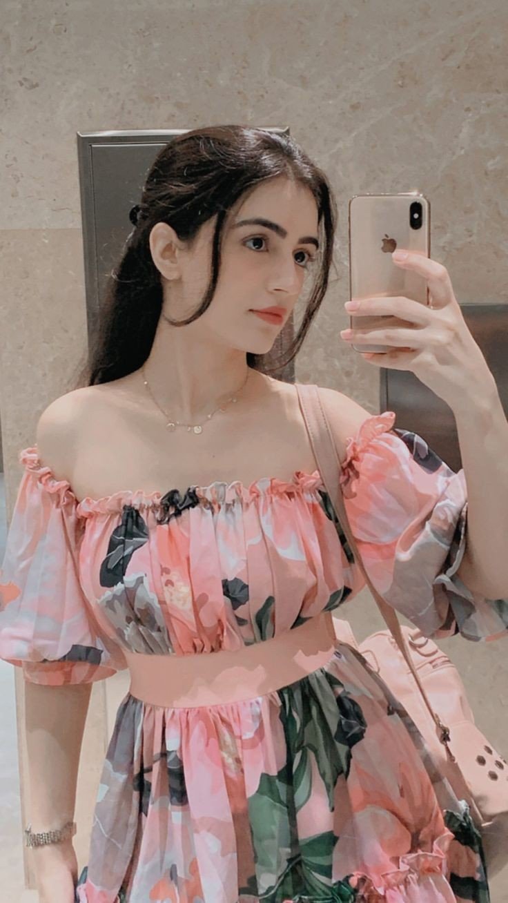 ladki ki dp