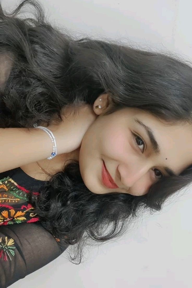 real girl pic cute