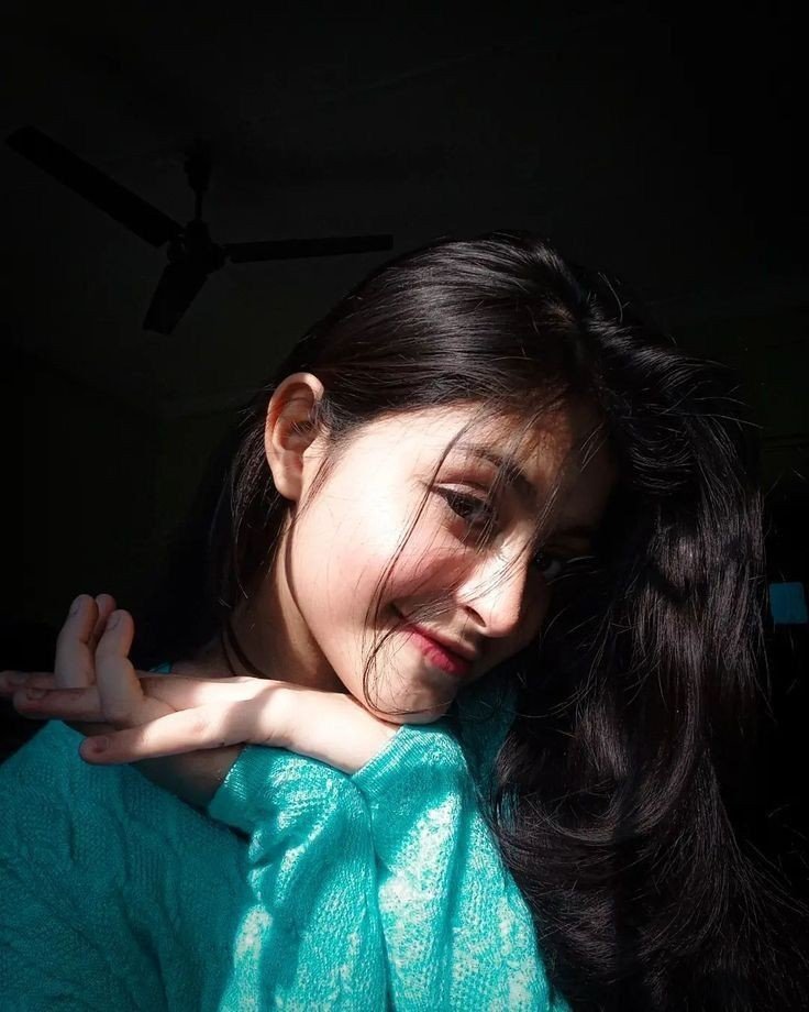 real girl pics for Instagram