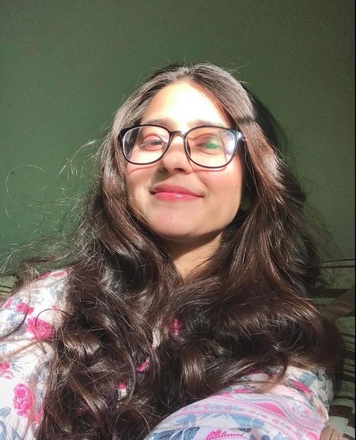 stylish attitude girl dp